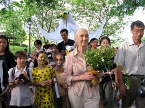jane Goodall with volunteers in her Roots and Shoots program, which engages children in solving social and environmental problems.